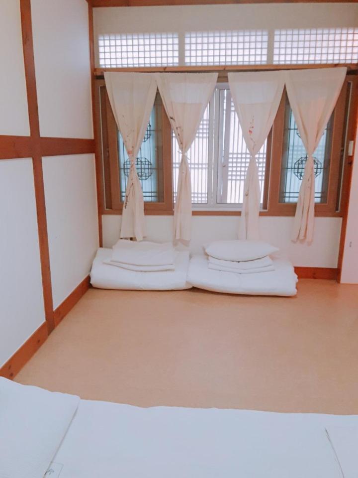 Yujeong Hanok Guesthouse Mokpo Exteriér fotografie
